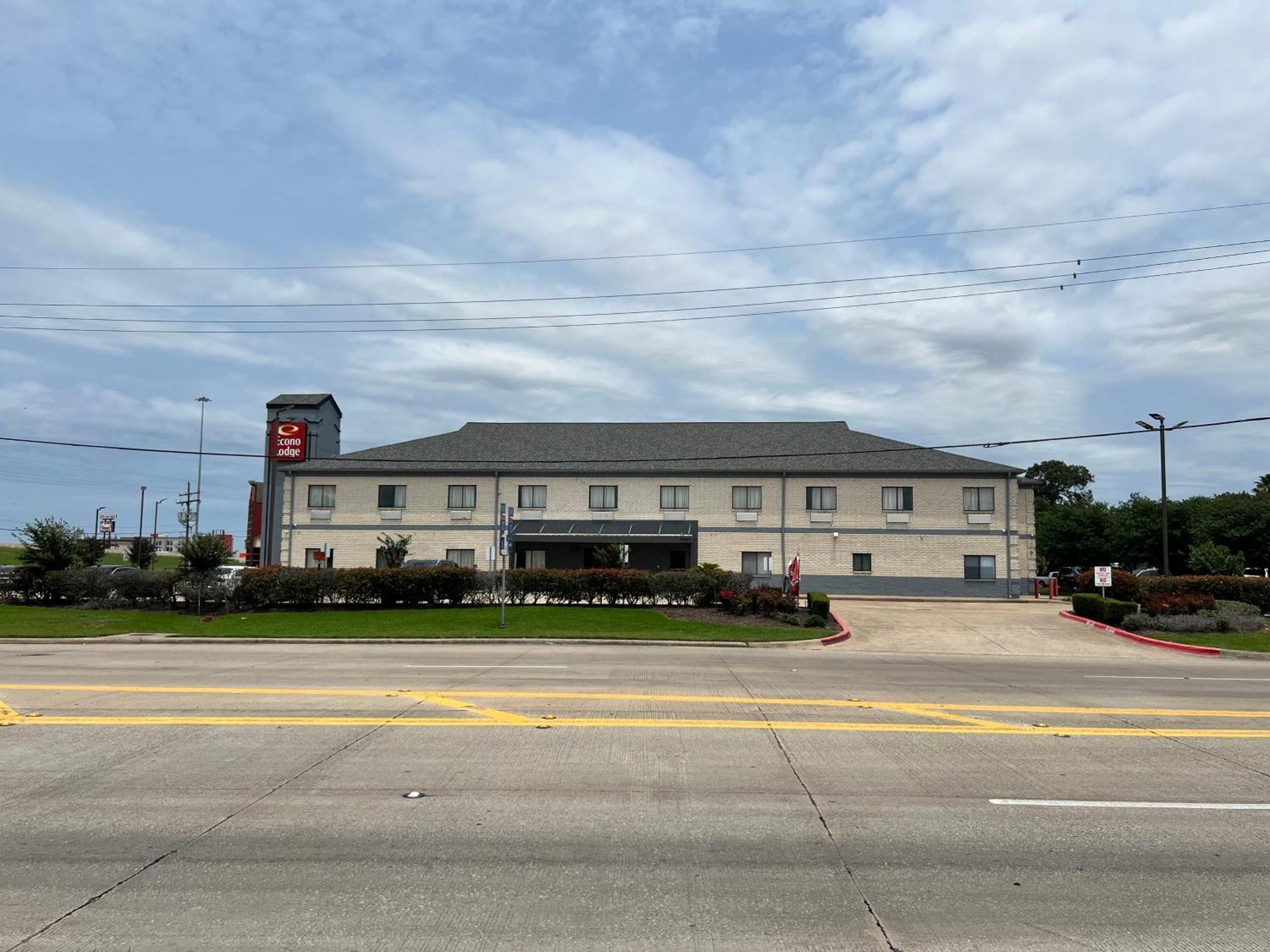 Econo Lodge Beaumont I-10 South Exterior photo